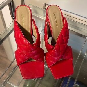 Red mules
